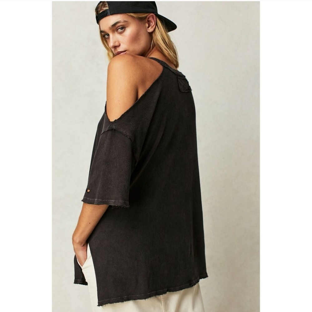 🌟 NWT 🌟 Free People Saturn Tee - Picture 2 of 4
